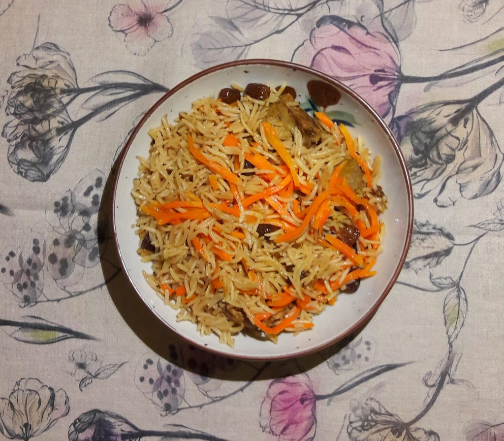 Kabuli Palau - Reis mit Lamm, Karotten und Rosinen - Flüchtling Magazin