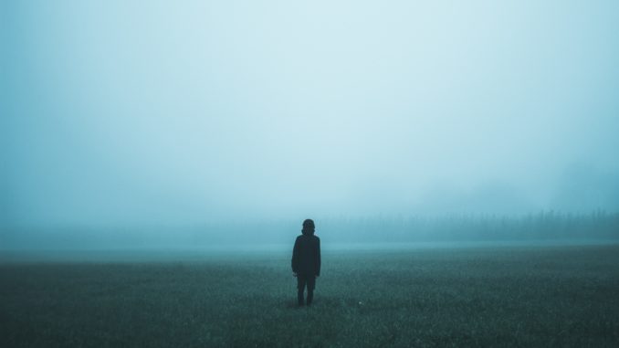 Der Kampf gegen die Erinnerungen kann schwer sein. Foto: Jakub Kriz via Unsplash unter CC0 Lizenz Der Kampf gegen die Erinnerungen kann schwer sein. Foto: Jakub Kriz via Unsplash unter CC0 Lizenz