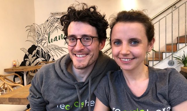 Nadine und Alessandro wollen mit recyclehero Menschen eine Arbeitsperspektive geben. Foto: Leonardo de Araujo Nadine und Alessandro wollen mit recyclehero Menschen eine Arbeitsperspektive geben. Foto: Leonardo de Araujo