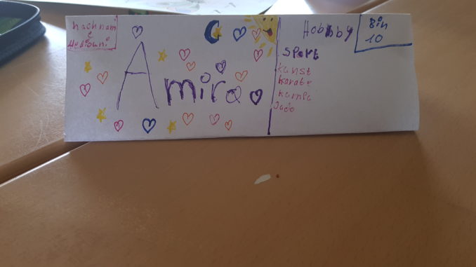 20190725_120021 Der Name von einer Teilnemerin. Foto von Sahar Reza.