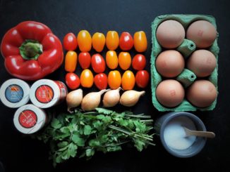 Shakshuka Zutaten. Bild: Eugenia Loginova.