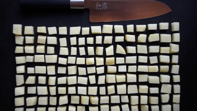 Kartoffeln_Messer