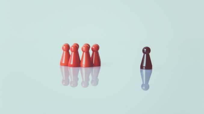 markus-spiske-QozzJpFZ2lg-unsplash Ich bin anderes als meine Gruppe. Foto: Markus Spiske on Unsplash